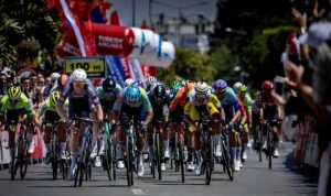 60. Cumhurbaşkanlığı Türkiye Bisiklet Turu 132 Kilometrelik Antalya-Antalya Etabı ile Başladı