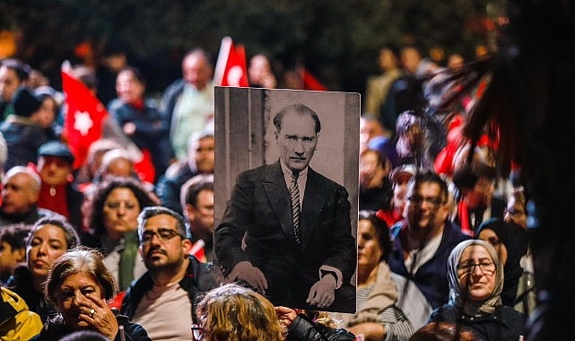 29 Ekim Cumhuriyet Bayramı, 102. yılında Burhaniye’de ilk günkü coşku ile kutlanacak.