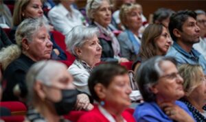 4. Uluslararası 13. Ulusal İzmir İleri Yaş Sempozyumu başladı