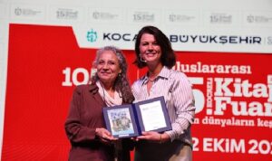 Açelya Akkoyun, kadın olmanın gücünü anlattı