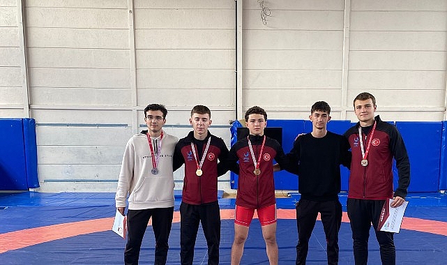 Aliağa’nın Genç Güreşçileri Okullarını İzmir Üçüncüsü Yaptı