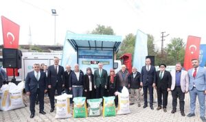 Büyükakın: “Üreticimizin yüzü hep gülsün”