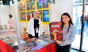 Ezeli rekabet Kitap Fuarı’na taşındı