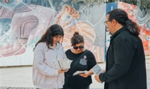 Gezici Kütüphane, Ege Üniversitesi Metro durağında