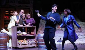 İBB Şehir Tiyatroları Kasım Ayında 35 Oyunu Seyirciyle Buluşturuyor