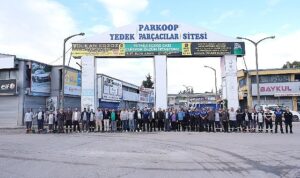 Nilüfer Belediyesi’nden Beşevler Sanayi Sitesi’nde kapsamlı temizlik