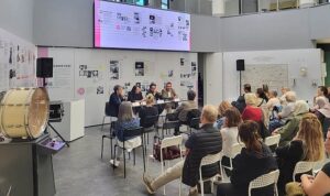 Nilüfer’de meme kanseri farkındalık buluşması ve sergi açılışı