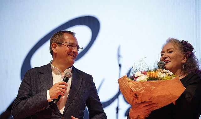 Suzan Kardeş ve Ege’den Hasat Coşkusu!