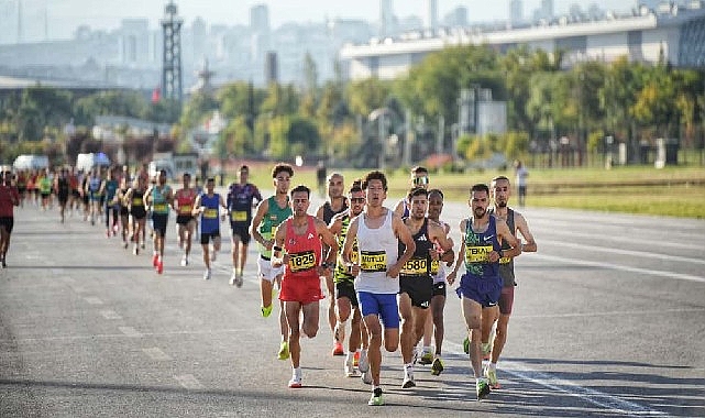 Uluslararası Runkara Yarı Maratonu, Başkentte Rekor Katılımla Tamamlandı