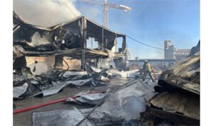 Bayraklı’daki yangın, itfaiyenin müdahalesiyle dakikalar içinde kontrol altına alındı