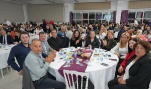 Burhaniye Belediyesi’nden Öğretmenler Günü Yemeği