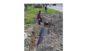 Edremit’te yağışlara karşı önlem: Narlı’da yağmur suyu hattı çalışmaları