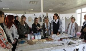 EÜ’de “Atatürk Temalı Tahta Kalıp Baskı Sanatı” atölye çalışması yapıldı