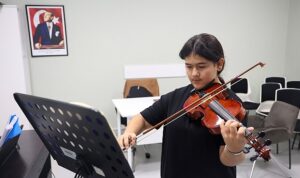 Geleceğin sanatçıları İsmail Baha Sürelsan Konservatuvarı’nda yetişiyor