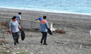 Kemer’de temizlik etkinliği