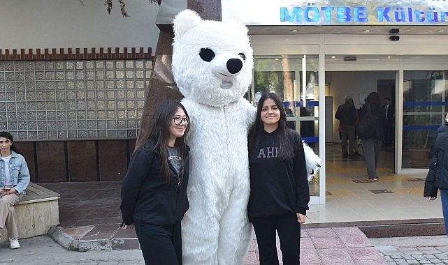 “Kutup Bilimleri Sempozyumu ve Şenliği” Ege Üniversitesinde Başladı