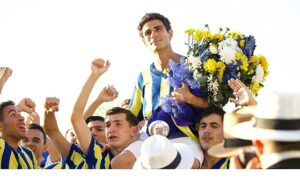 Netflix, futbol tarihine damgasını vuran Lefter Küçükandonyadis’in hayatına odaklanan filmi Lefter: Bir Ordinaryüs Hikayesi’nin fragmanını paylaştı