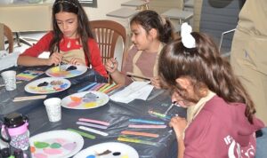 Üretici Memnun, Tüketici Memnun: Üretici Pazarı Efes Tarlası Yaşam Köyü’nde bereketiyle devam ediyor