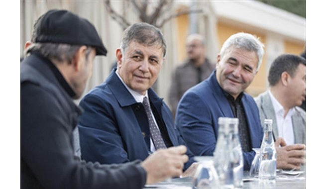 Başkan Tugay Göl Gazinosu’nda Beydağlı kadınlarla buluştu