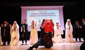 Bayrampaşalı engelliler doyasıya eğlendiler