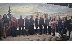 “İzmir Öğretmen Akademileri” Kapsamında ‘‘Edebiyat Akademisi’’ Etkinliklerine Devam Ediyor