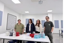 Öğrenciler Yapıyı 3D Kitlerle Öğreniyorlar